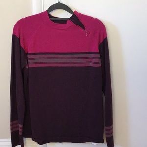 Sporty style Prana sweater -M